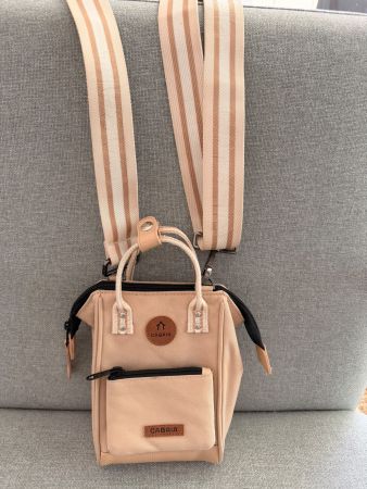 Sac à main Cabaia mini beige avec bandoulière