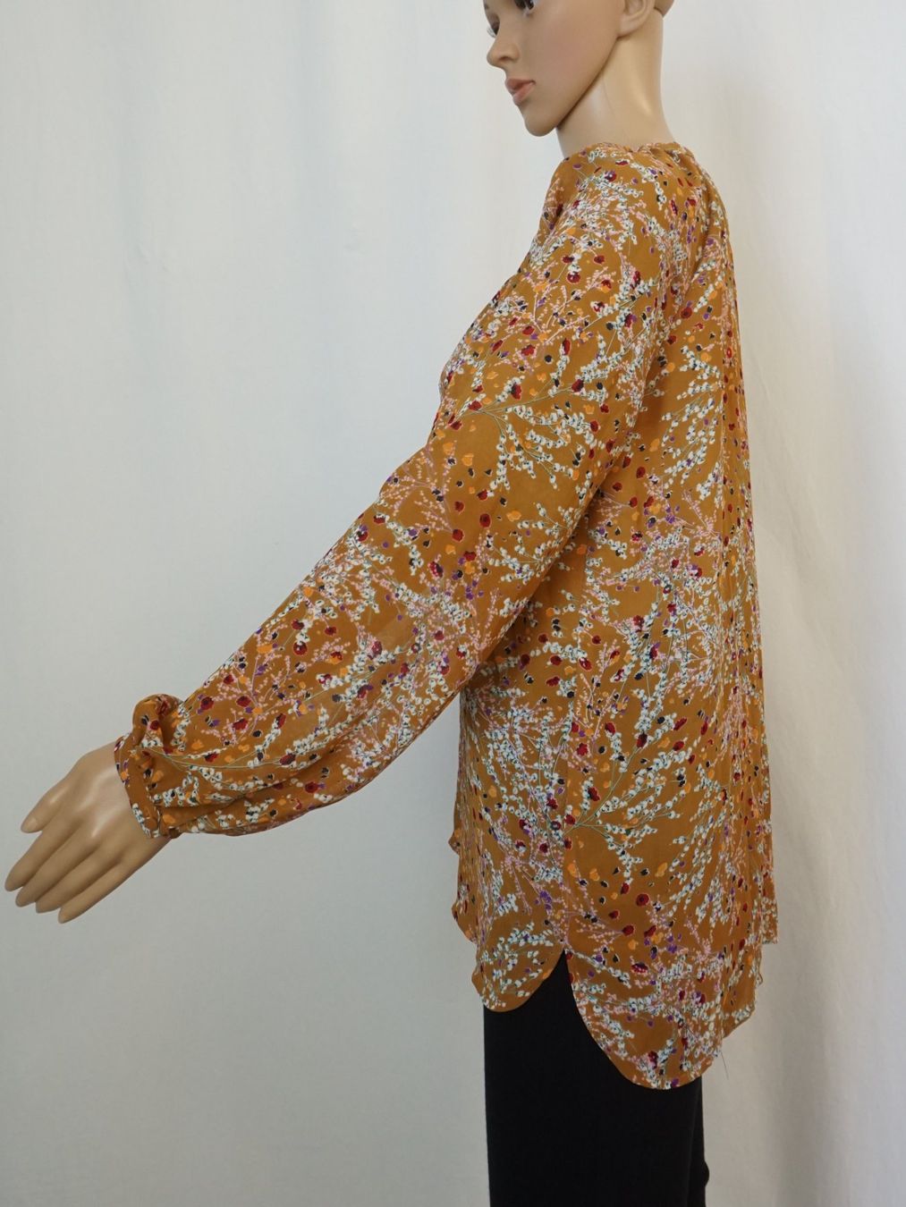 Camicette: Sommerbluse mit Blumenmuster Gr. S – Usato da Pratteln venduto da Restwert_Pratteln 3