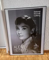 Plakat Audrey Hepburn National Portrait Gallery gerahmt