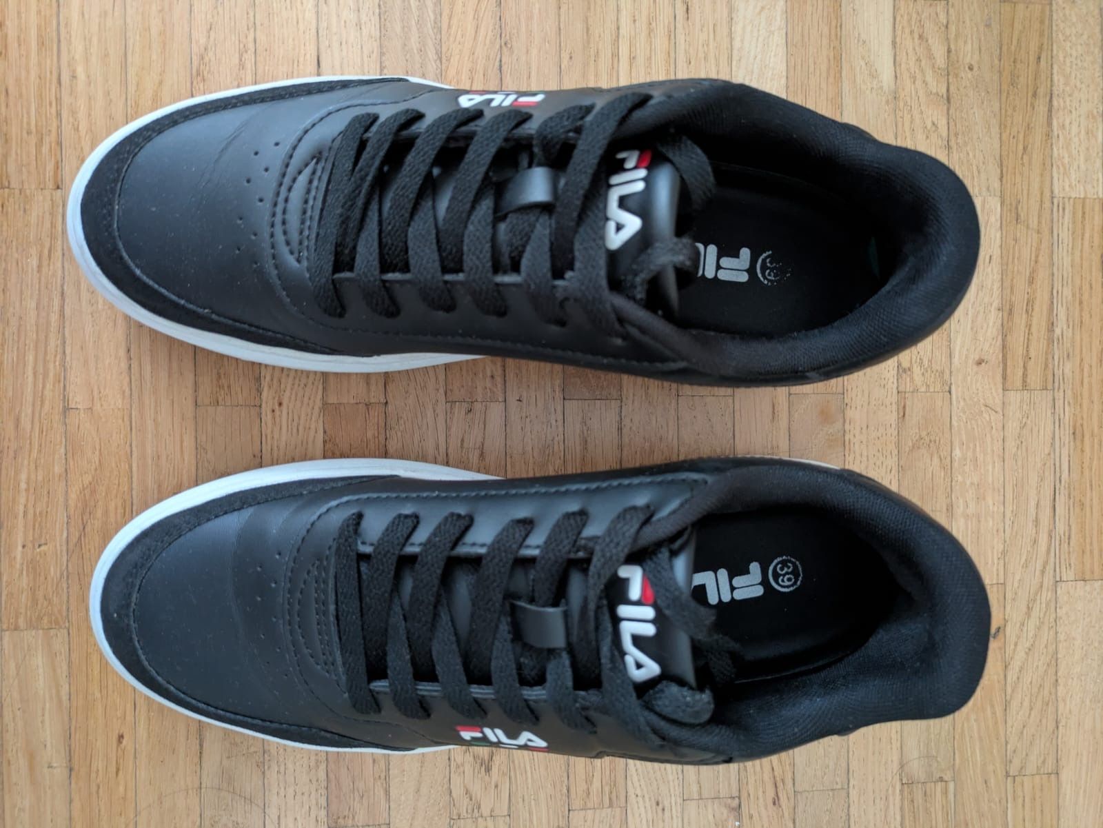 Fila Scarpe da donna: FILA black sneakers 39 – Usato da Basel venduto da n23_j8jr 2