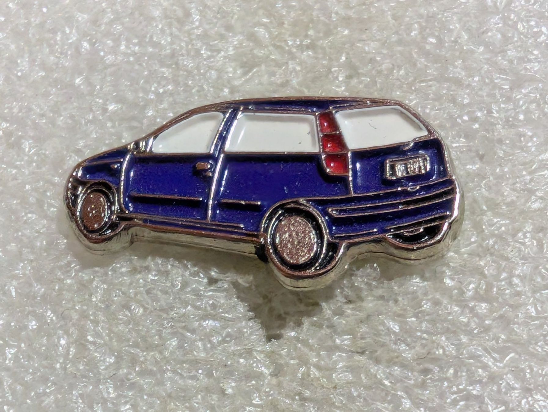 Placchette & Badge: Ansteckpin 172: Auto – Usato da Oppligen venduto da Pin-Fall-Shop