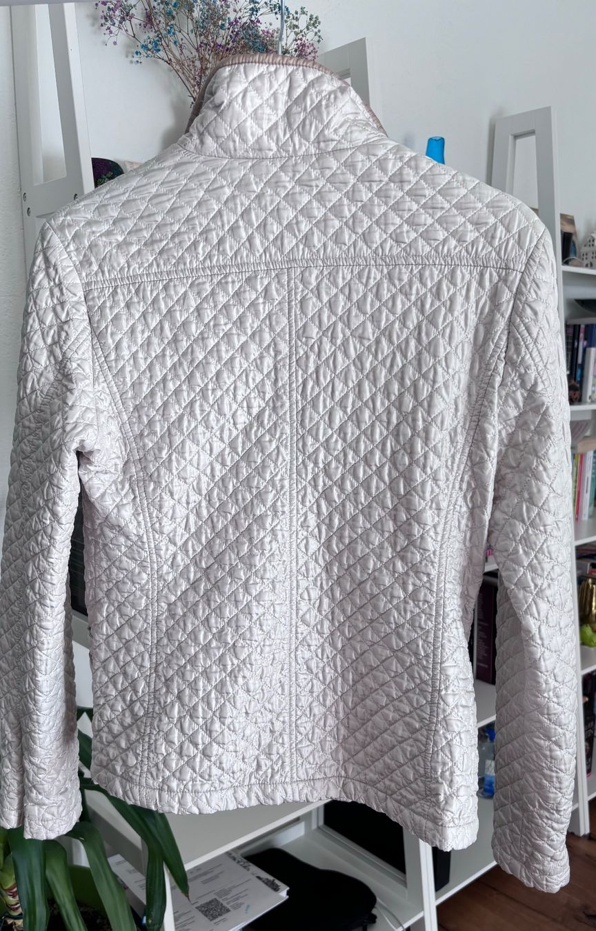 Jacken: Leichte Jacke Feyem Gr. M(S) – Gebraucht aus Volketswil von Irkasha 4