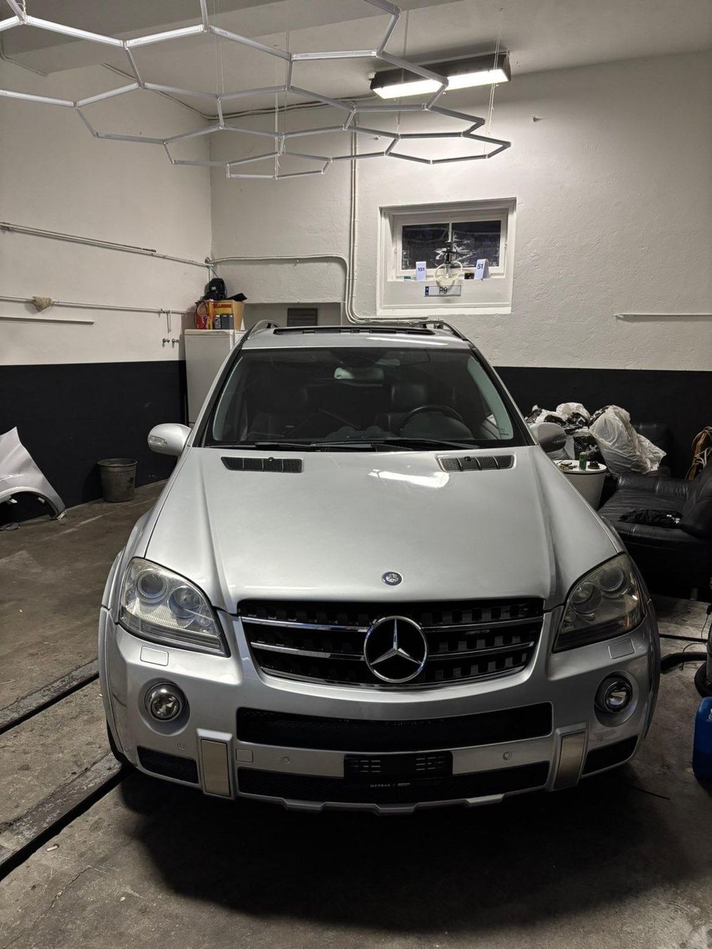Mercedes-Benz Automobili: Mercedes Ml63 AMG – Usato da Horgen venduto da Tobii92 1