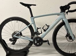 2025 Specialized Roubaix SL8 Expert Carbon
