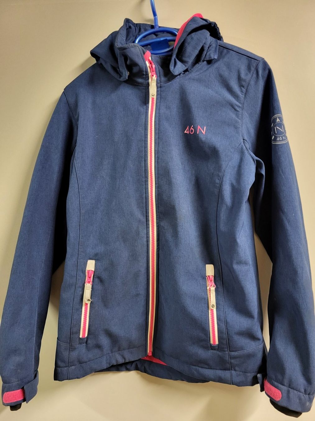 46 Nord Giacche & Cappotti: 46N Mädchen Softshelljacke Gr 164 – Usato da Mollis venduto da reiver