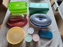 Tupperware Behälter verschiedene Marken und Modelle