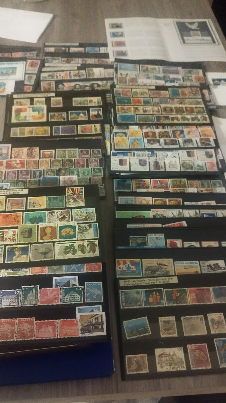 Album: Briefmarken Sammlung Schweiz – Usato da Bätterkinden venduto da mir_vz2p
