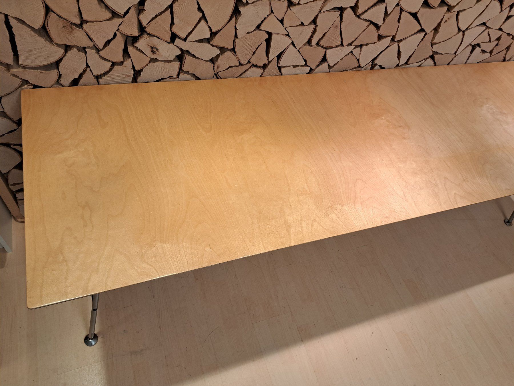 Atelier Alinea Tables: Atelier Alinea Tisch 200cm gebraucht – D'occasion à Basel par Unibrocki 1