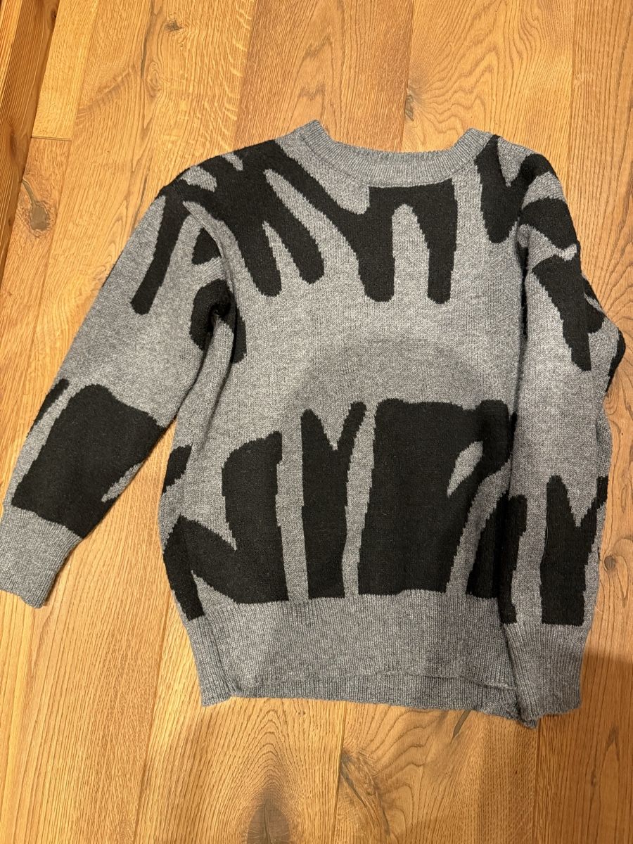 Shein Pulls & Sweat-shirts: Pullover – D'occasion à Andwil SG par Skyline21