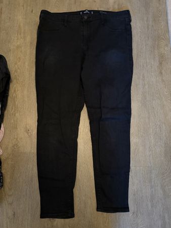 Hollister Jeans Legging schwarz Grösse W33 L28 neu