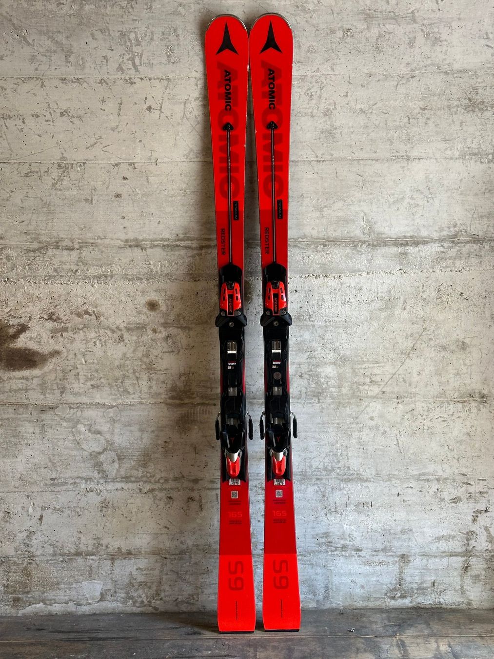 Atomic Skis: Atomic Redster S9 Ski 165CM – D'occasion à Emmenbrücke par karkarkar