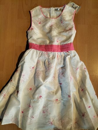 Festliches Mädchenkleid, Grösse 134, Sommerkleid, Top!