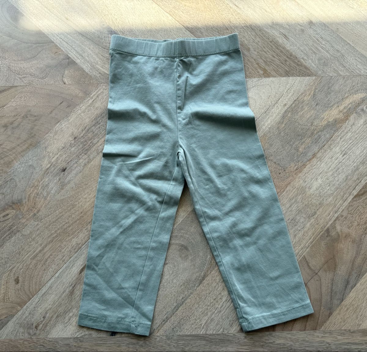 Strümpfe & Strumpfhosen: Leggins & 3/4-Leggins, Gr. 116 – Gebraucht aus Eggenwil von Lissi82 2