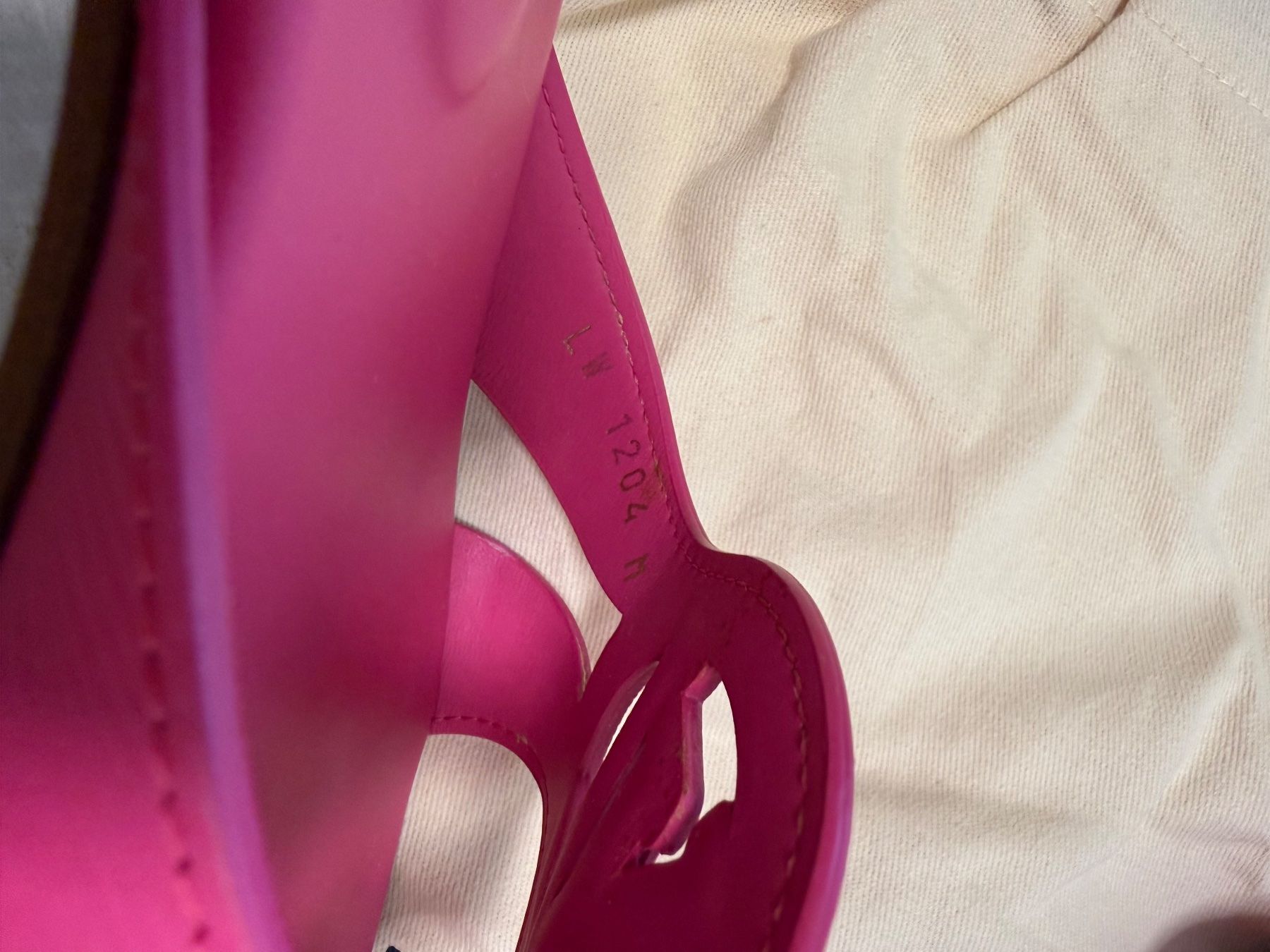 Louis Vuitton Scarpe da donna: Mules plates LOUIS VUITTON Isola 36.5 – Usato da RICHTERSWIL venduto da mftjt63 4