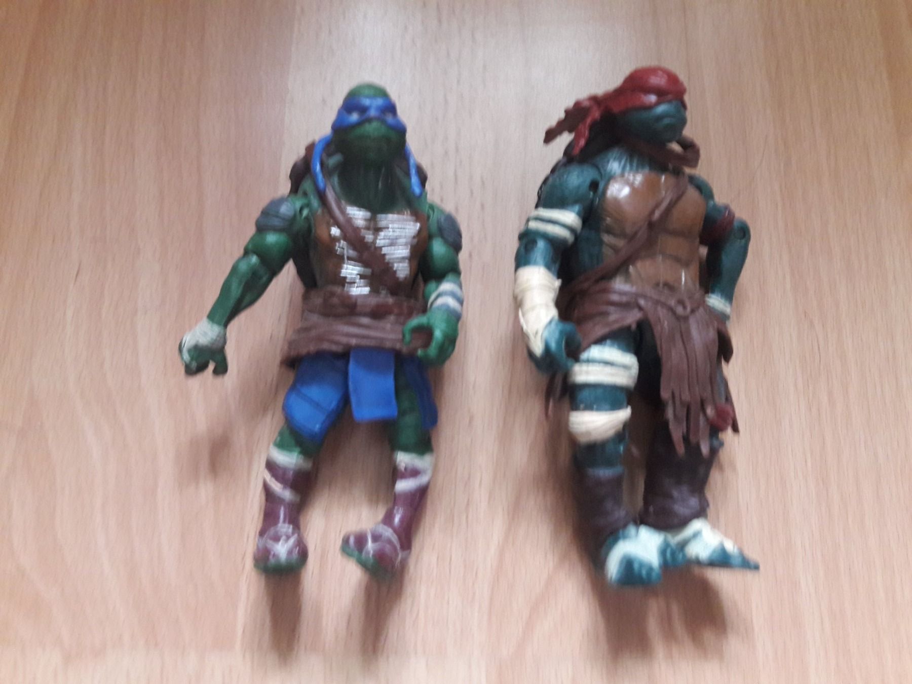 Statuette: 2x Ninja Turtles Actionfiguren – Usato da Arni AG venduto da Belgarion