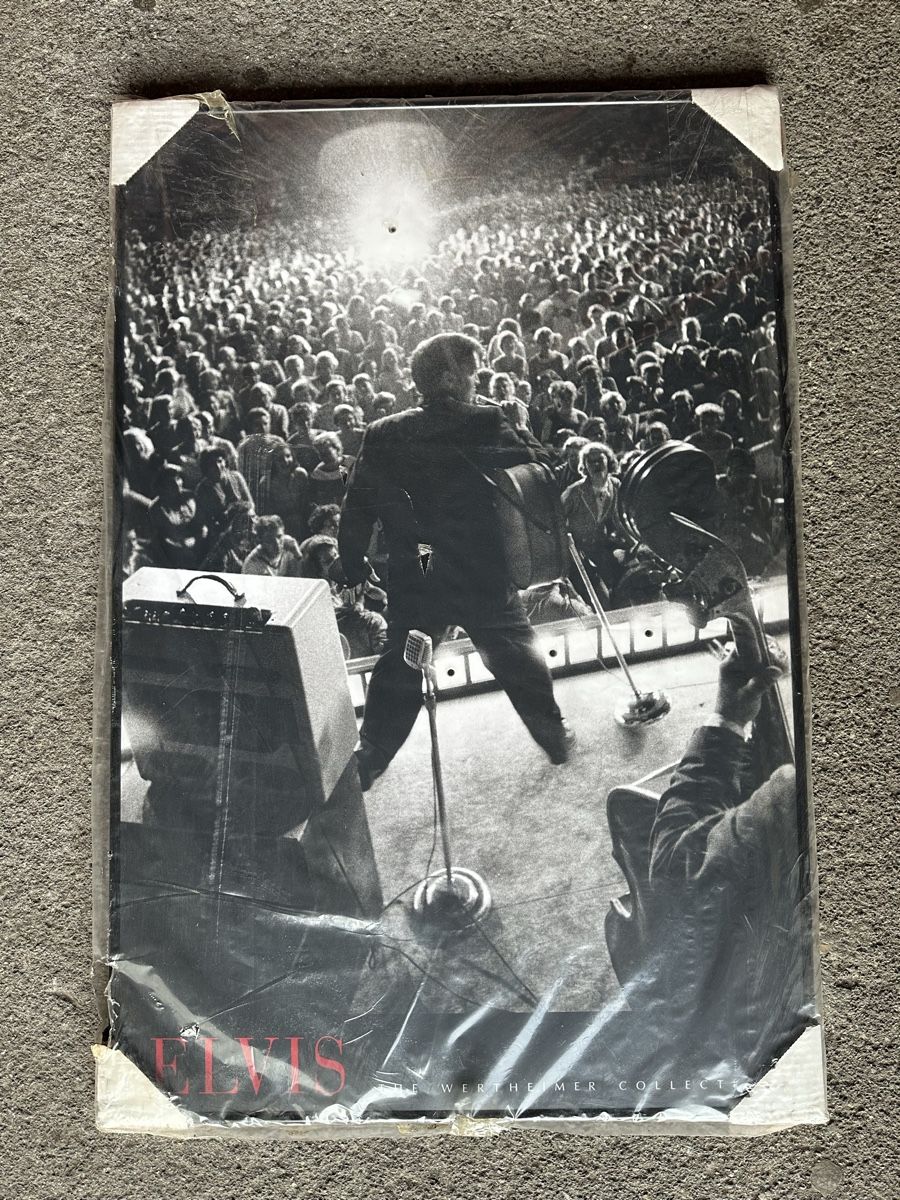Foto & Immagini: Elvis rock n roll – Usato da Reinach AG venduto da rares75