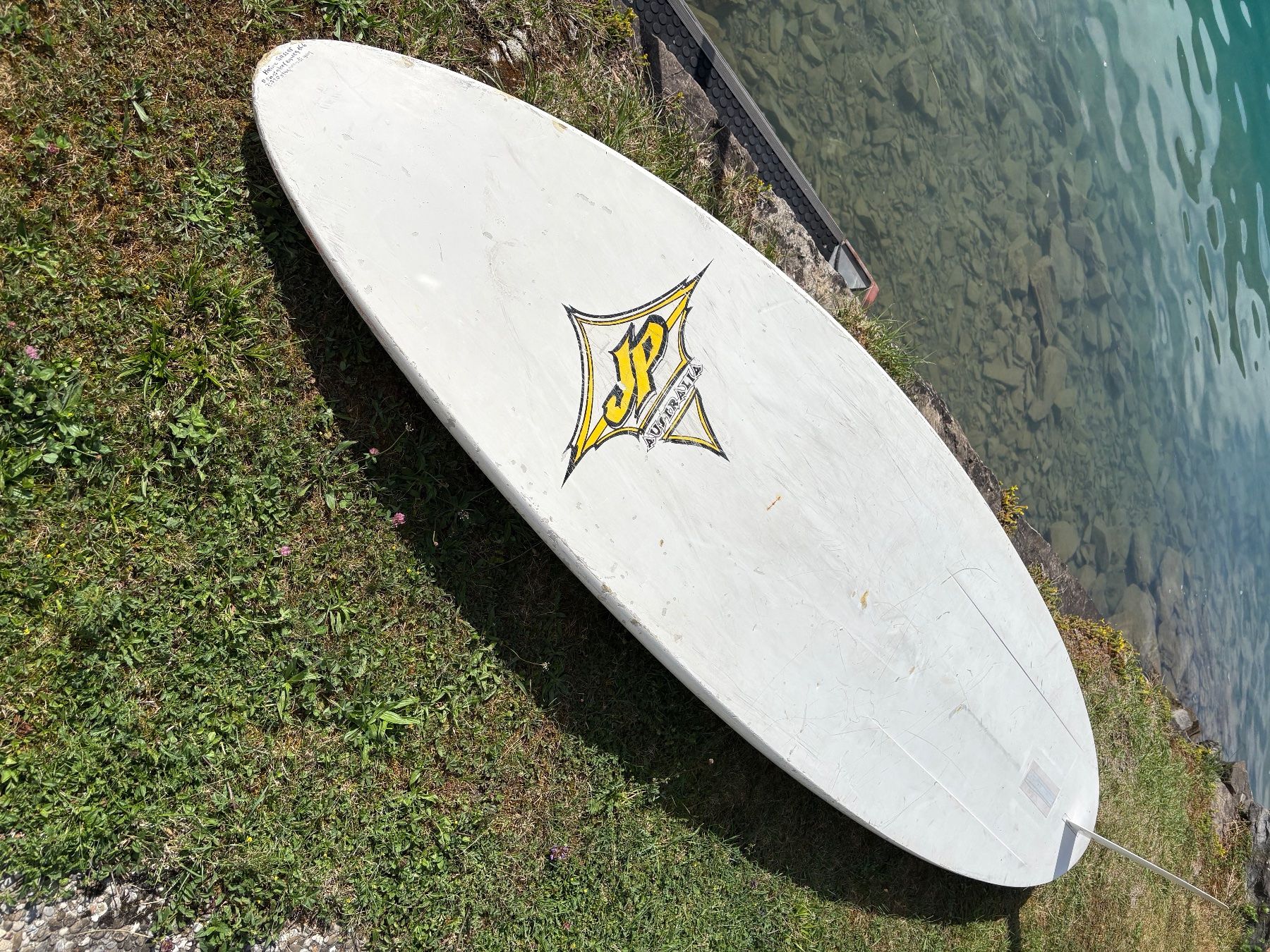 Planches de surf: Surfausrüstung – D'occasion à Ostermundigen par Jgus 1