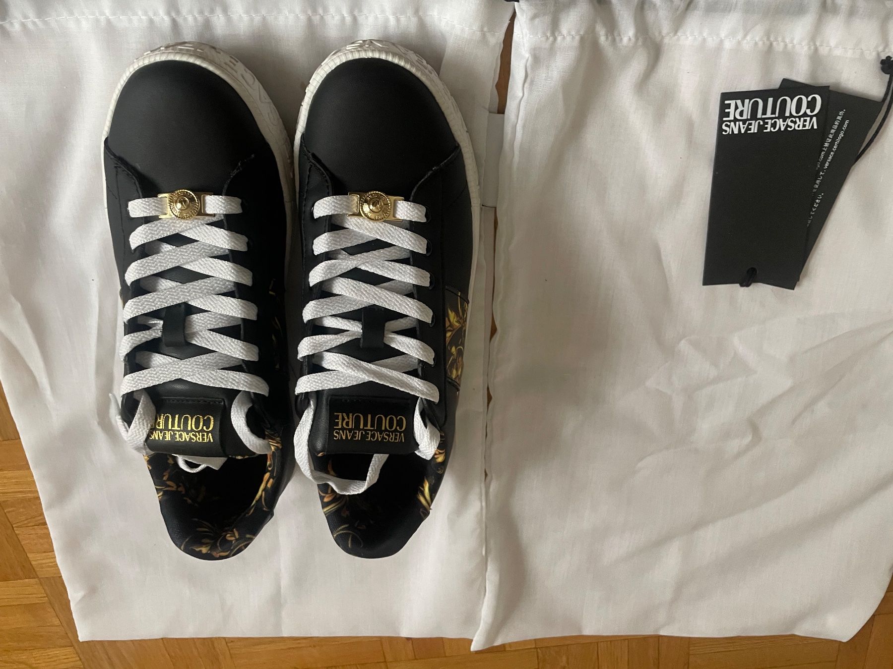 Versace Scarpe da donna: Schuhe Versace Jeans Coture gr. 39 – Nuovo (secondo la descrizione) da Zürich venduto da Maggi1980 5