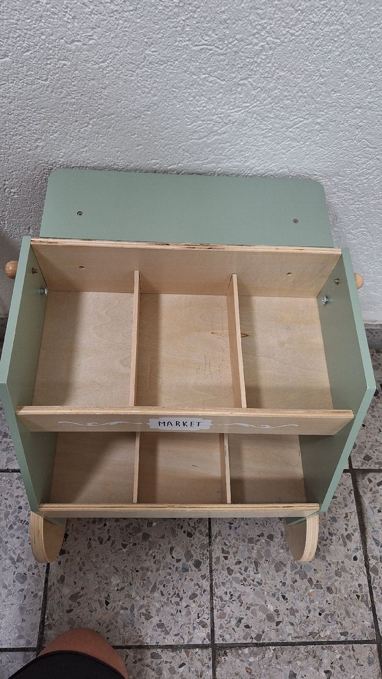Sonstiges für Firmenanlässe & Parties: Marktstand Holz Kinder – Gebraucht aus Zürich von djoki88 3