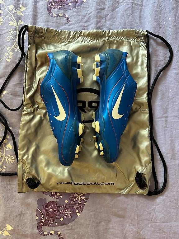 Nike Scarpe da uomo: Nike Mercurial Vapor II 44.5 – Nuovo (secondo la descrizione) da Lausanne venduto da PeixotoBruno 2