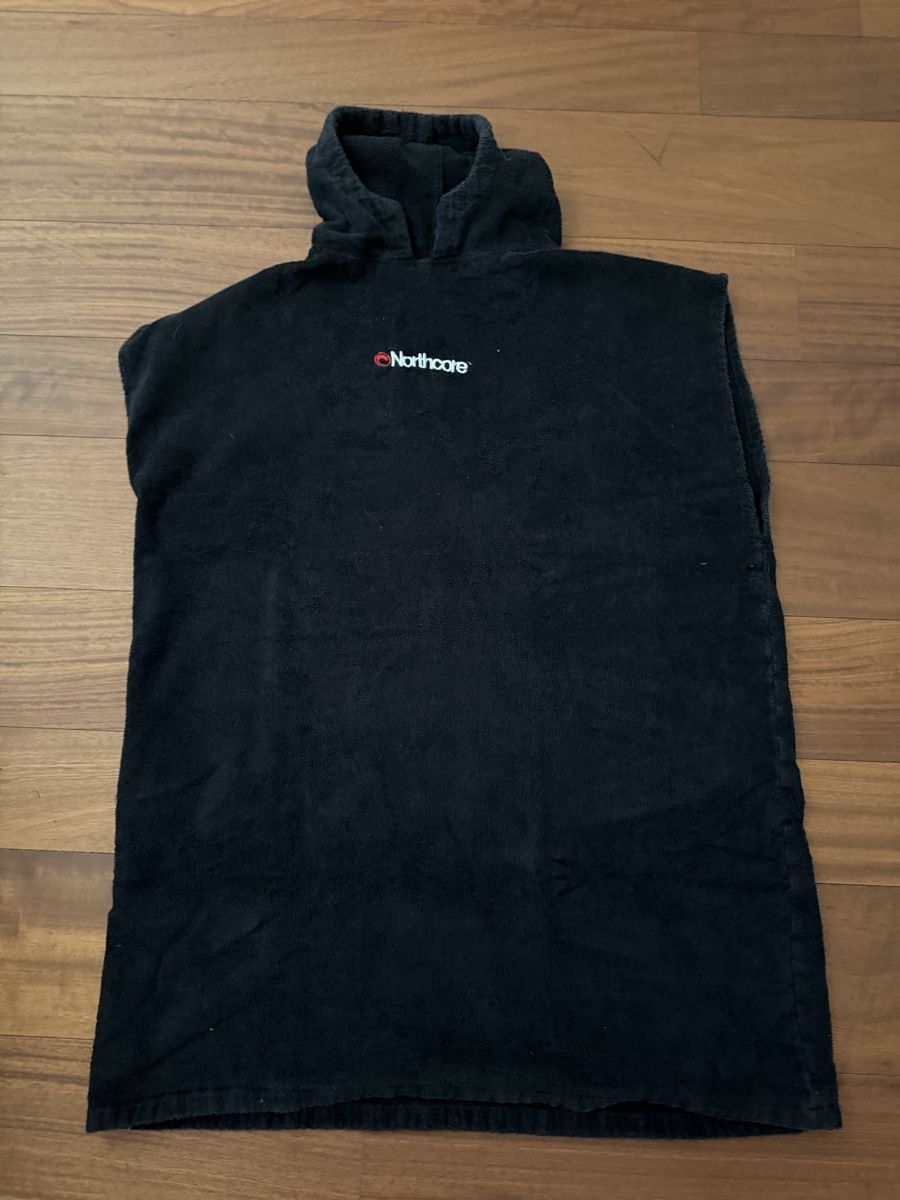 Autres vêtements & accessoires: Northcore Changing Robe – D'occasion à Siebnen par DaveHM98