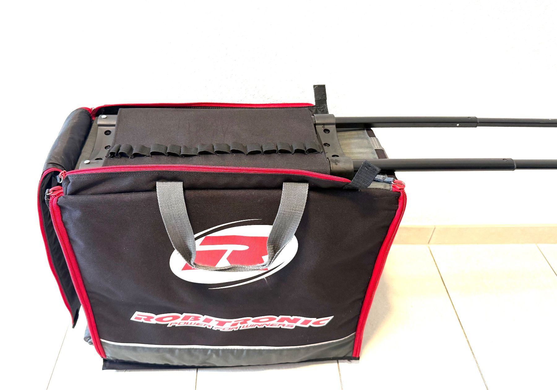 Team Magic Modellismo RC: SAC DE TRANSPORT 1/10 ROBITRONIC – Usato da Yverdon-les-Bains venduto da Fijo-rc 6