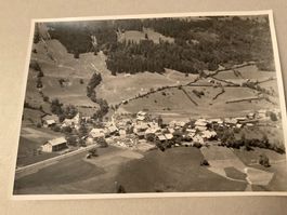 Neirivue, Flugbild, Vorlage für Ansichtskarte 1950