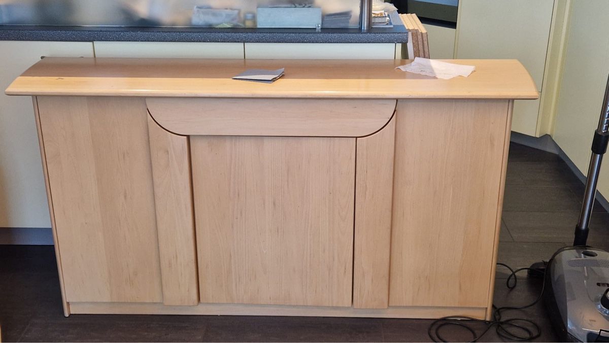 Credenze: Sideboard Erle Massivholz – Usato da Roggwil BE venduto da Bellabacci72