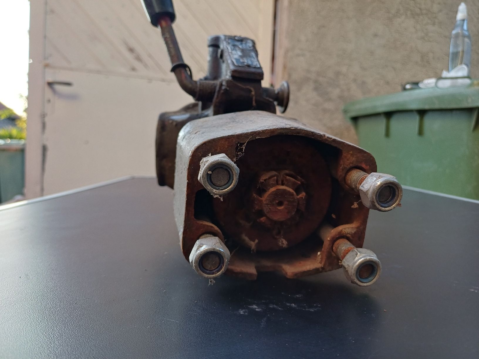 Rockinger Anhängerkupplungen: Rockinger 6t – Defekt aus Wangenried von Recycler94 3