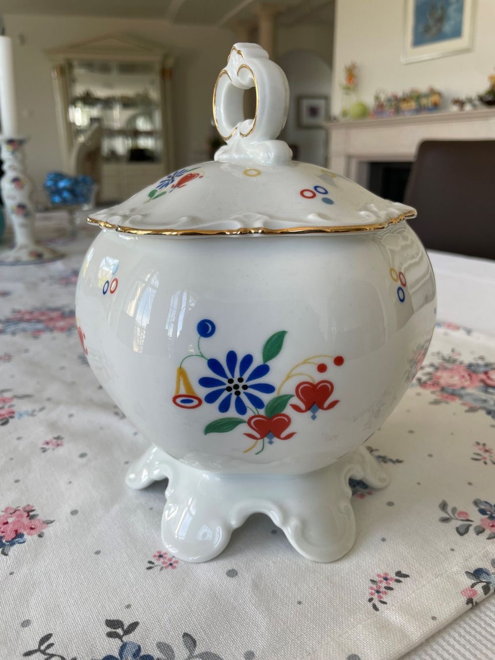Eschenbach Ciotole: Romantische Bowle von Eschenbach Bavaria – Usato da Meisterschwanden venduto da Taragoa
