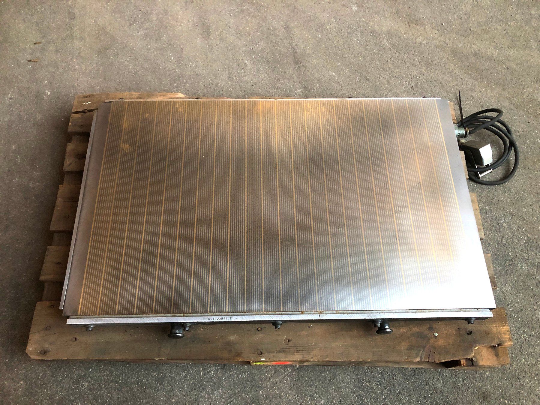 Tutti gli attrezzi: Magnetspannplatte Braillon 1000x600mm – Usato da Laufenburg venduto da Sirluger