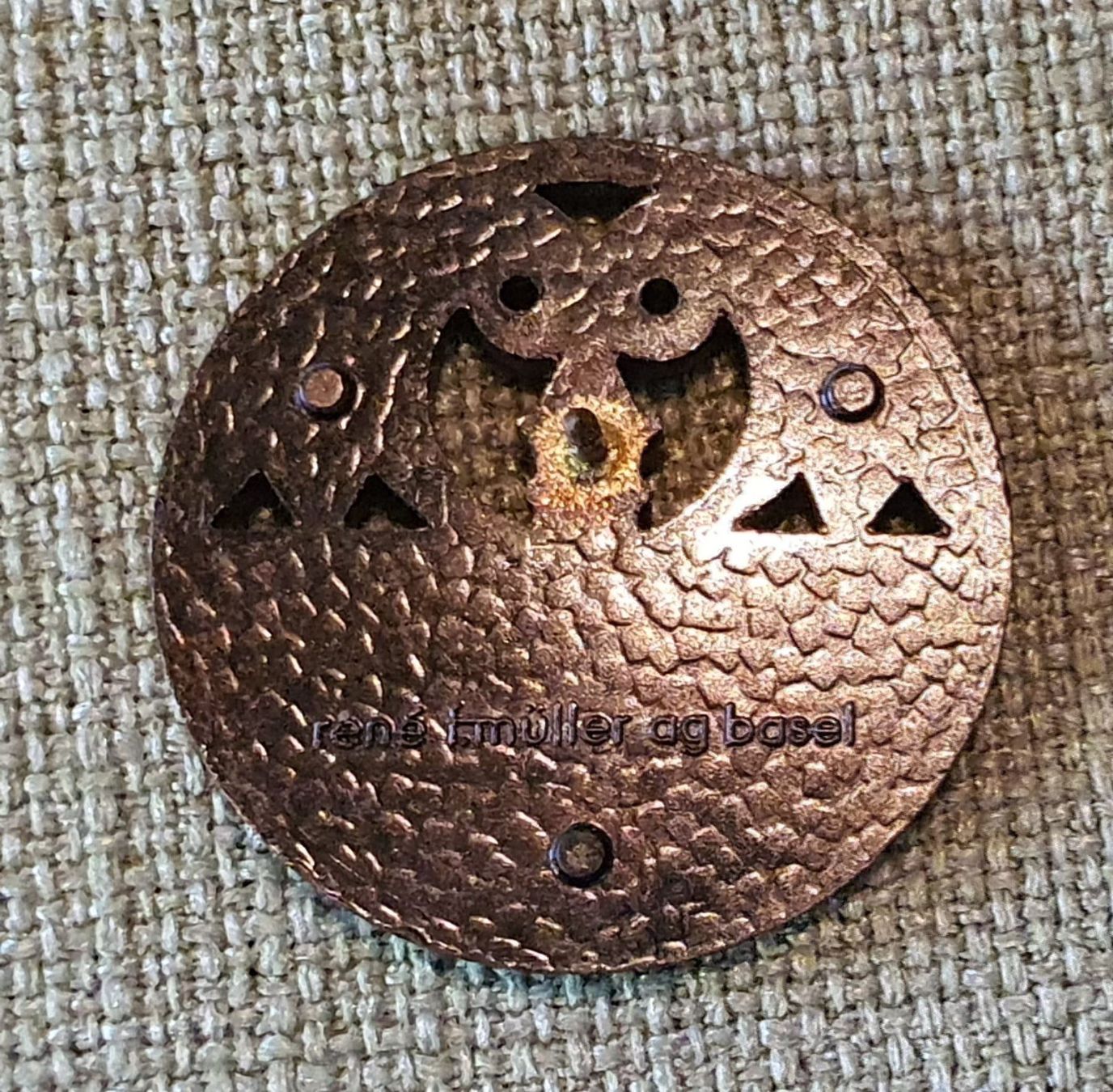 Placchette & Badge: I000  Pin 600 Joor GLAI & GROOSSBASEL 92 – Usato da Reinach BL venduto da Boston-Verkauf 1