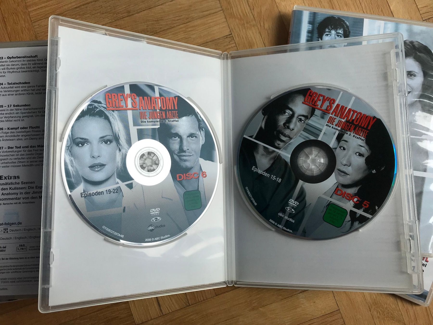 Tutti i DVDs: Grey's Anatomy - Staffel 2 - DVD – Usato da Zürich venduto da Malcom 4