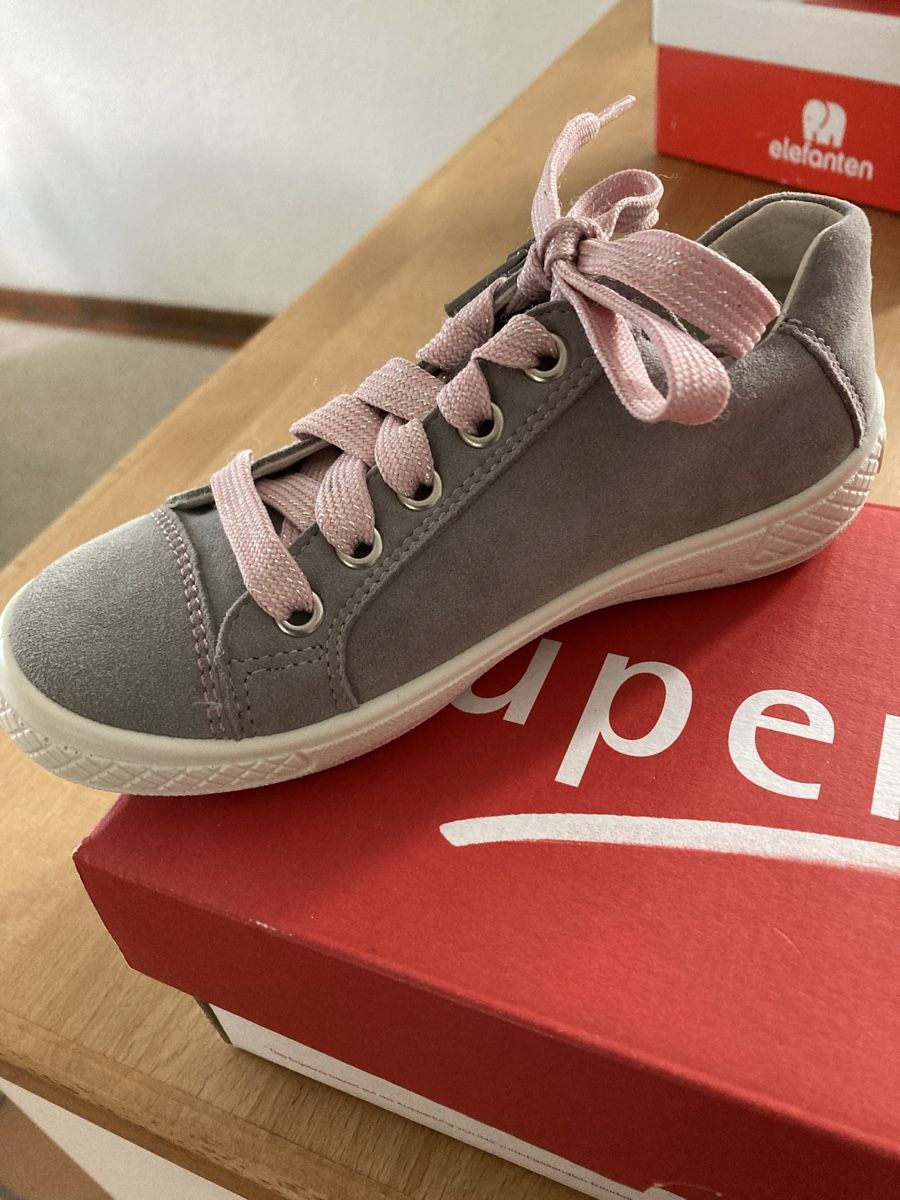 Superfit Scarpe per ragazze: Schuhset Gr.28, Mädchen – Nuovo (secondo la descrizione) da Buchrain venduto da pau_mzg5 7