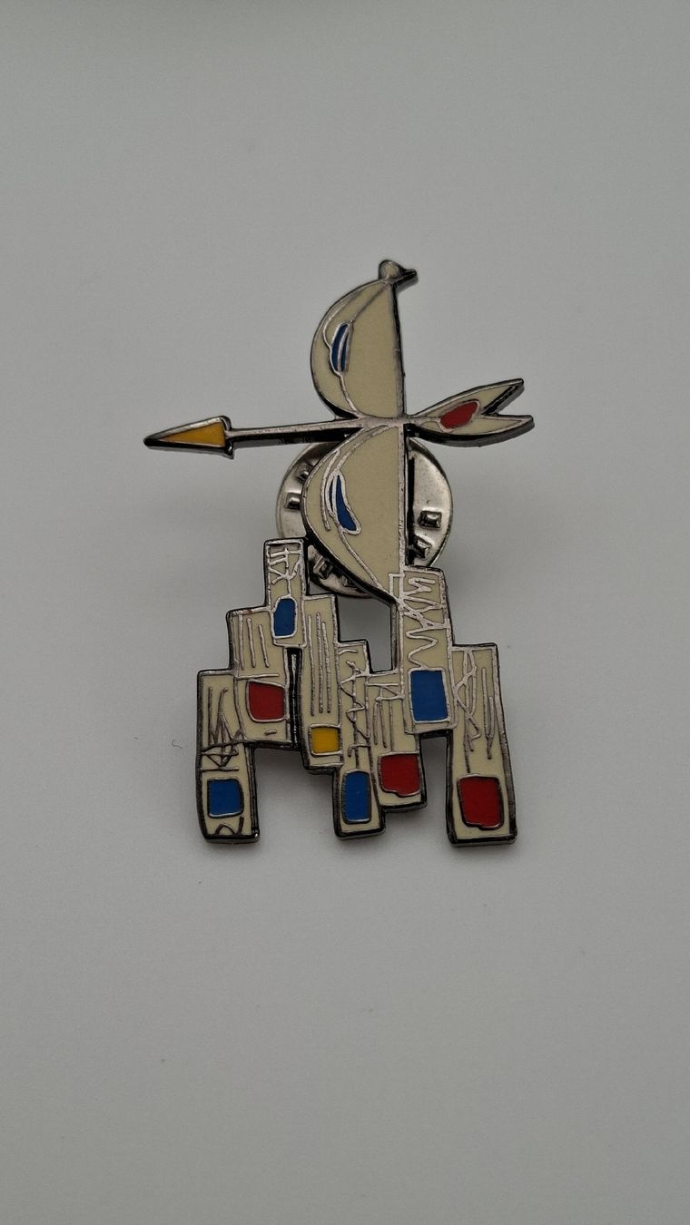 Plaketten & Abzeichen: Pin Sternzeichen Schütze von Hausi Knecht – Gebraucht aus Kriens von Wolly85