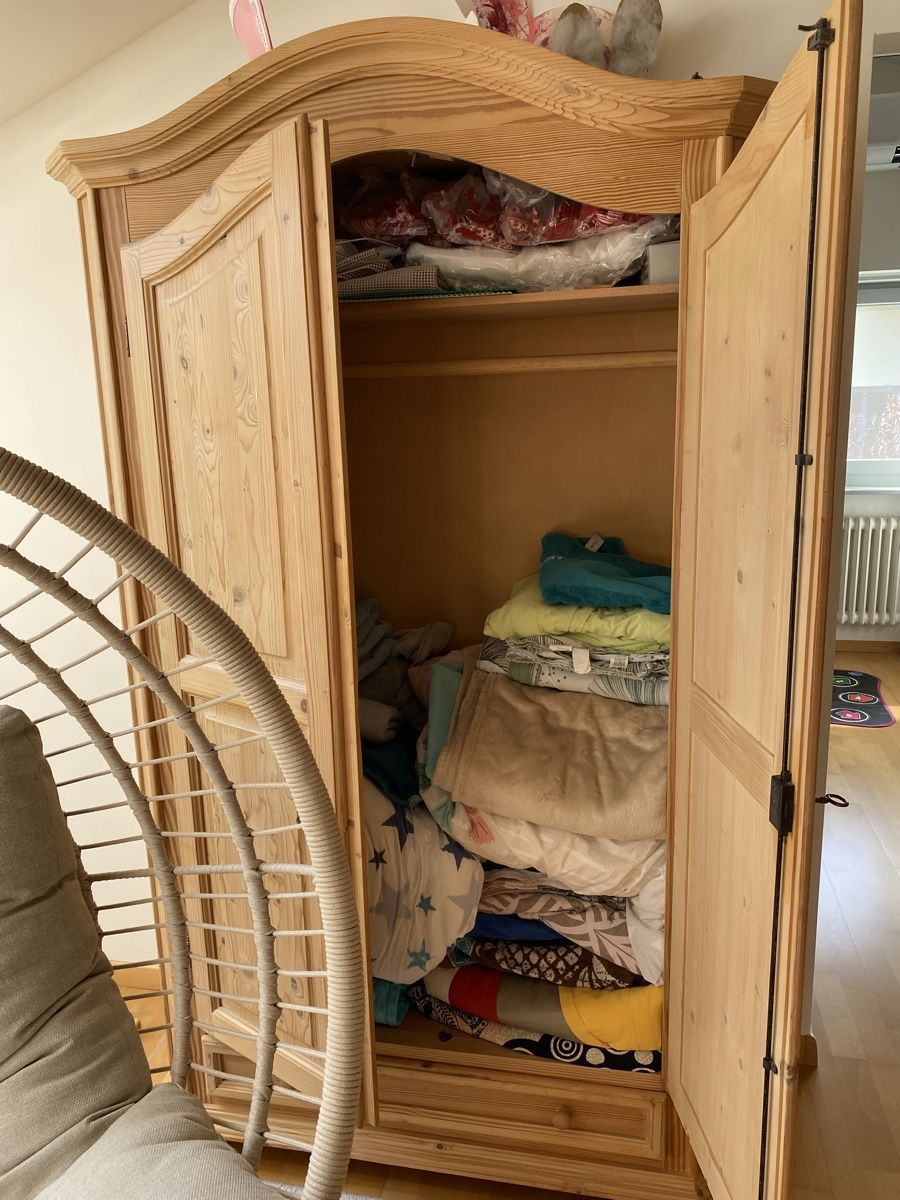 Armadi: Antiker Schrank aus Holz – Usato da Pfäffikon SZ venduto da mel_w6bs 3