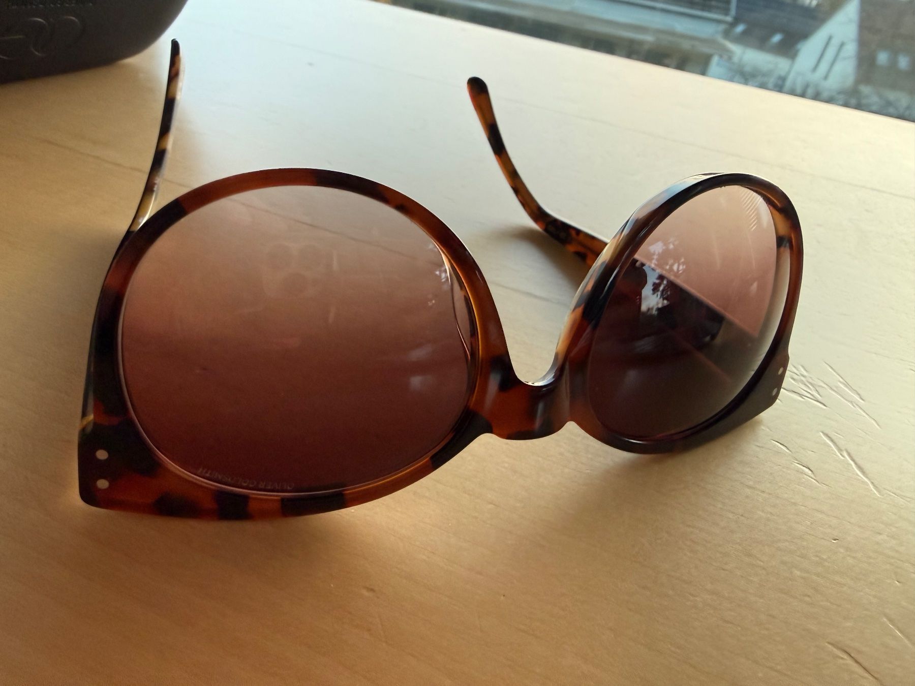 Occhiali & Lenti: Sonnenbrille Oliver Goldsmith – Nuovo (secondo la descrizione) da Herrliberg venduto da Schubi64