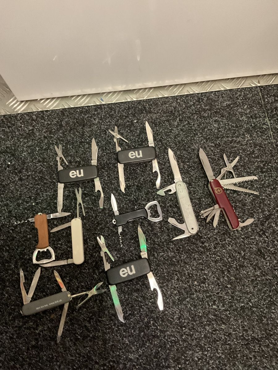 Coltelli tascabile: Diverse Sackmesser – Usato da Urdorf venduto da AMBASSADOR 2