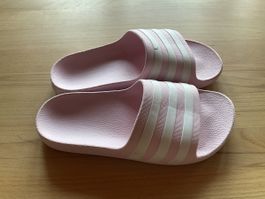 Adiletten von Adidas Gr 35 in pink - sehr gut erhalten