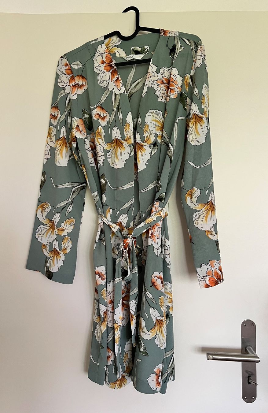 Only Giacche: Only Kimono  / grösse 38 – Nuovo (secondo la descrizione) da Effretikon venduto da YaMn 1