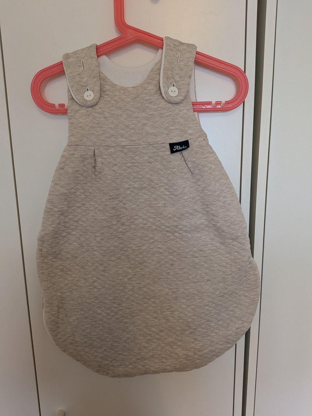 Lotti & Set di vestiti: Lot de 2 gigoteuses hiver naissance – Usato da Ecublens VD venduto da spi_jvc6