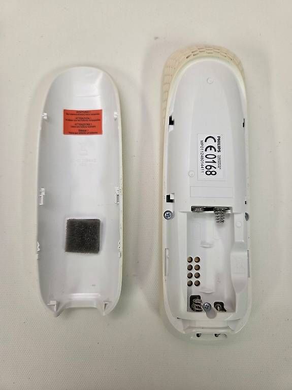 Philips Telefoni: 2 DECT Schnurlos-Telefone von Philips – Usato da Ostermundigen venduto da Swissrene 3