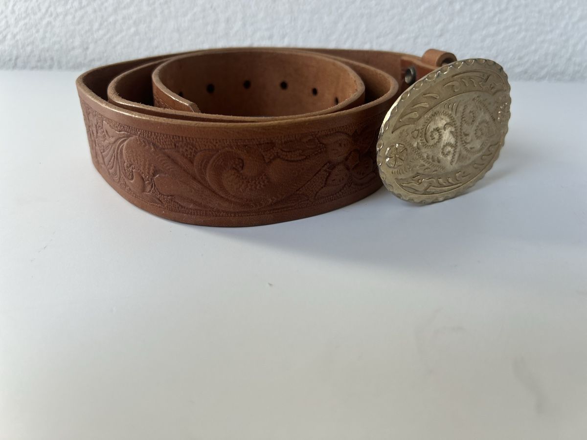 Gürtel: Western Belt Leather Brown Embossed Pattern Good Condition – Neu (gemäss Beschreibung) aus Saland von ele_vc96 4