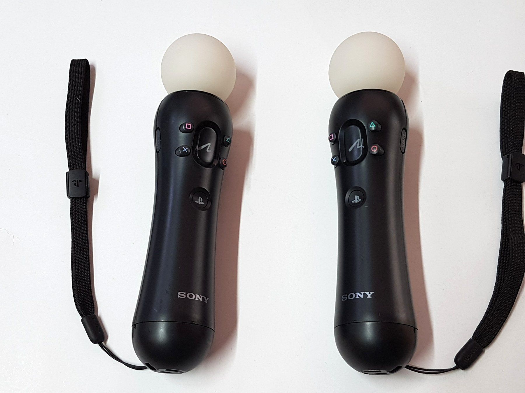 Sony Controller: 2 Move Motion Controller Original Sony Kompt. PS 3,4,5 – Usato da Schüpfheim venduto da Games_Spielkonsolen 3