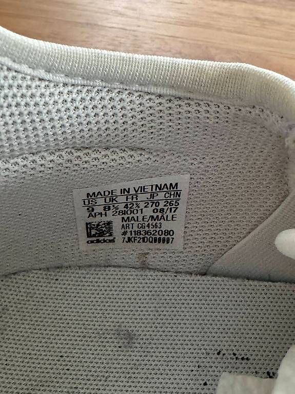 Adidas Scarpe da uomo: Adidas Tubular Shadow blanches  taille 42 2/3 – Usato da Engollon venduto da Winters91 3