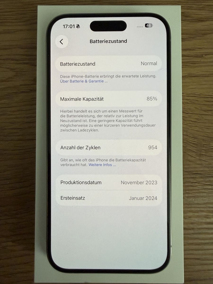 Apple Telefoni cellulari / Smartphones: Iphone 15 Pro, 256GB, super Zustand – Usato da Emmenbrücke venduto da Lukee1901 1