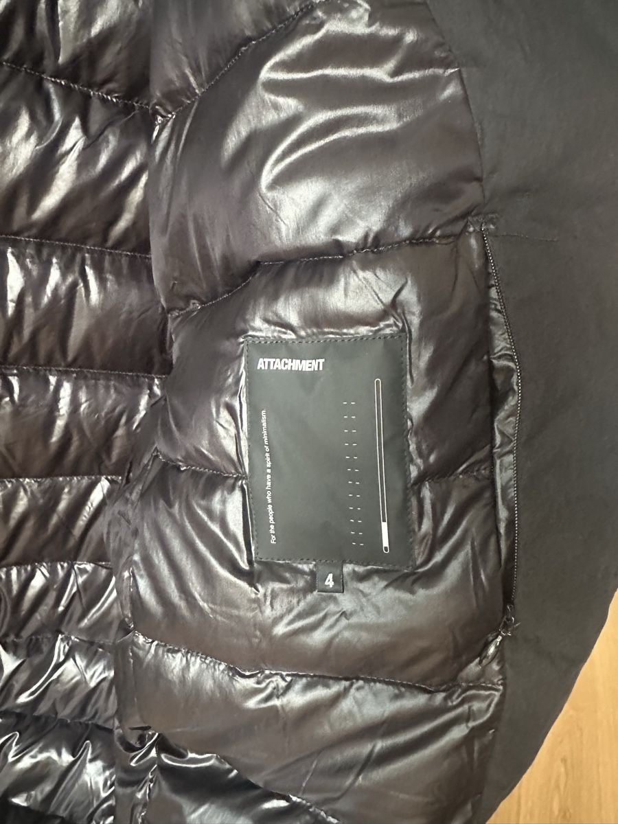 Jacken: Attachment Winterjacke – Gebraucht aus Egerkingen von muli1994 3