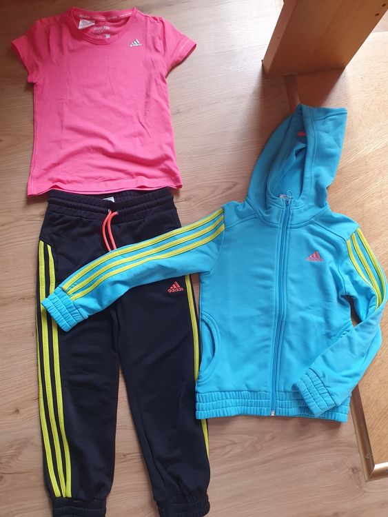 Adidas Mädchen Trainer Trainingsanzug Sport Set | Kaufen Ricardo