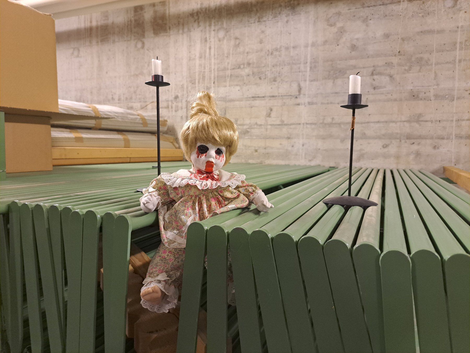 Bambole: Halloween Horror Puppe, Deko Figur – Usato da Spiez venduto da Pistach99 1