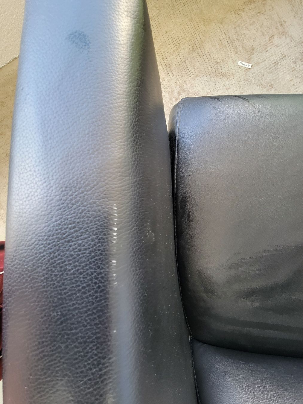 Poltrone: 2x grosse schwarze Sessel – Usato da Niederdorf venduto da JanaVo 1